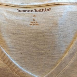 Woman's v neck tshirt.